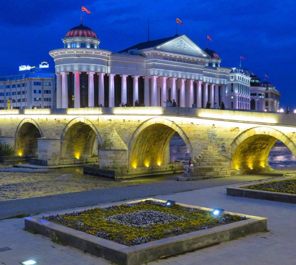 Vardar Skopje Exterior photo